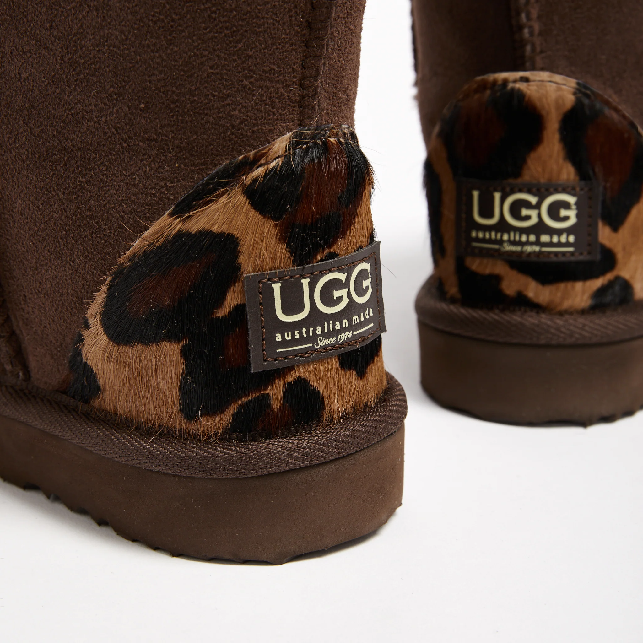 Women's Classic Mid Leopard - Image 15