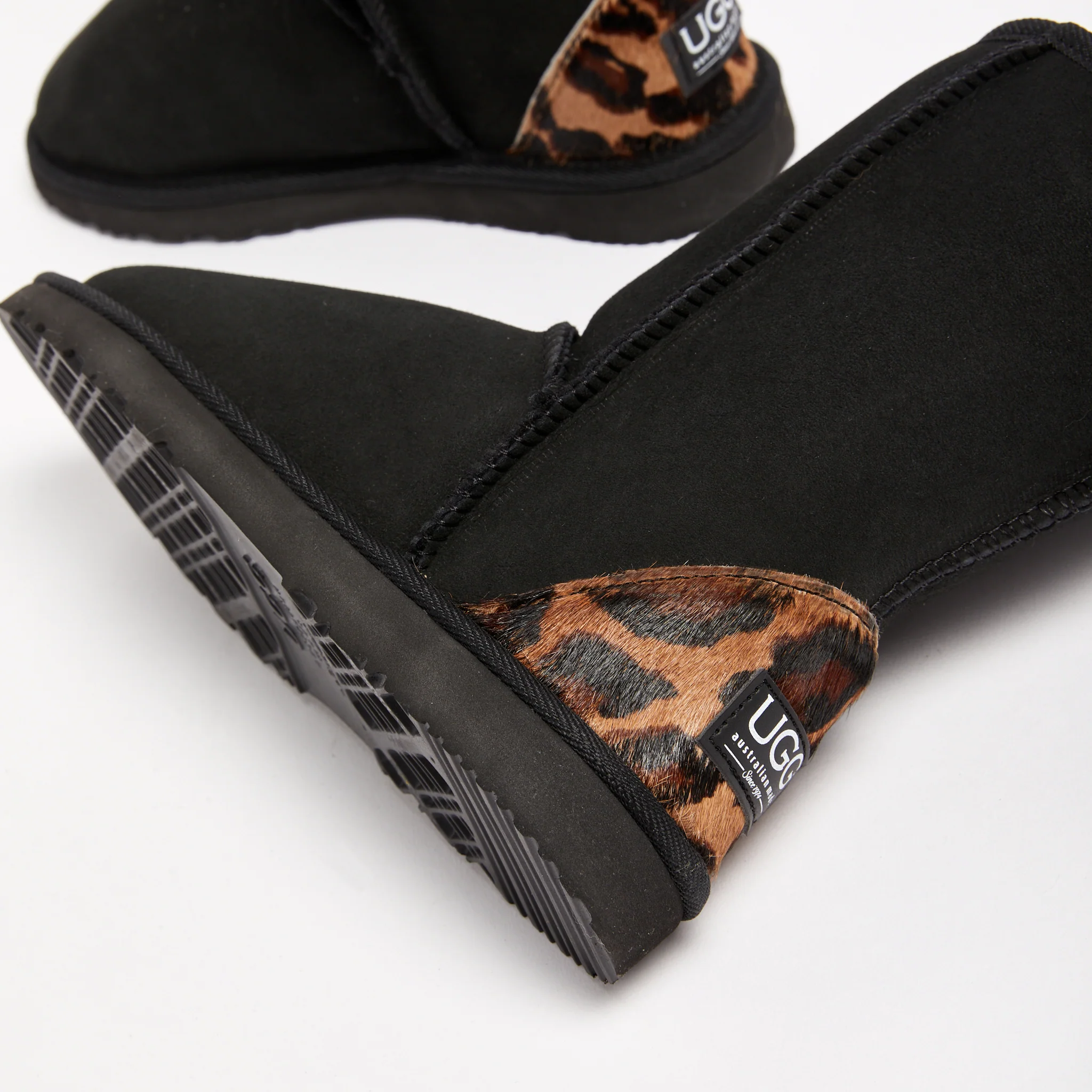 Women's Classic Mid Leopard - Image 19