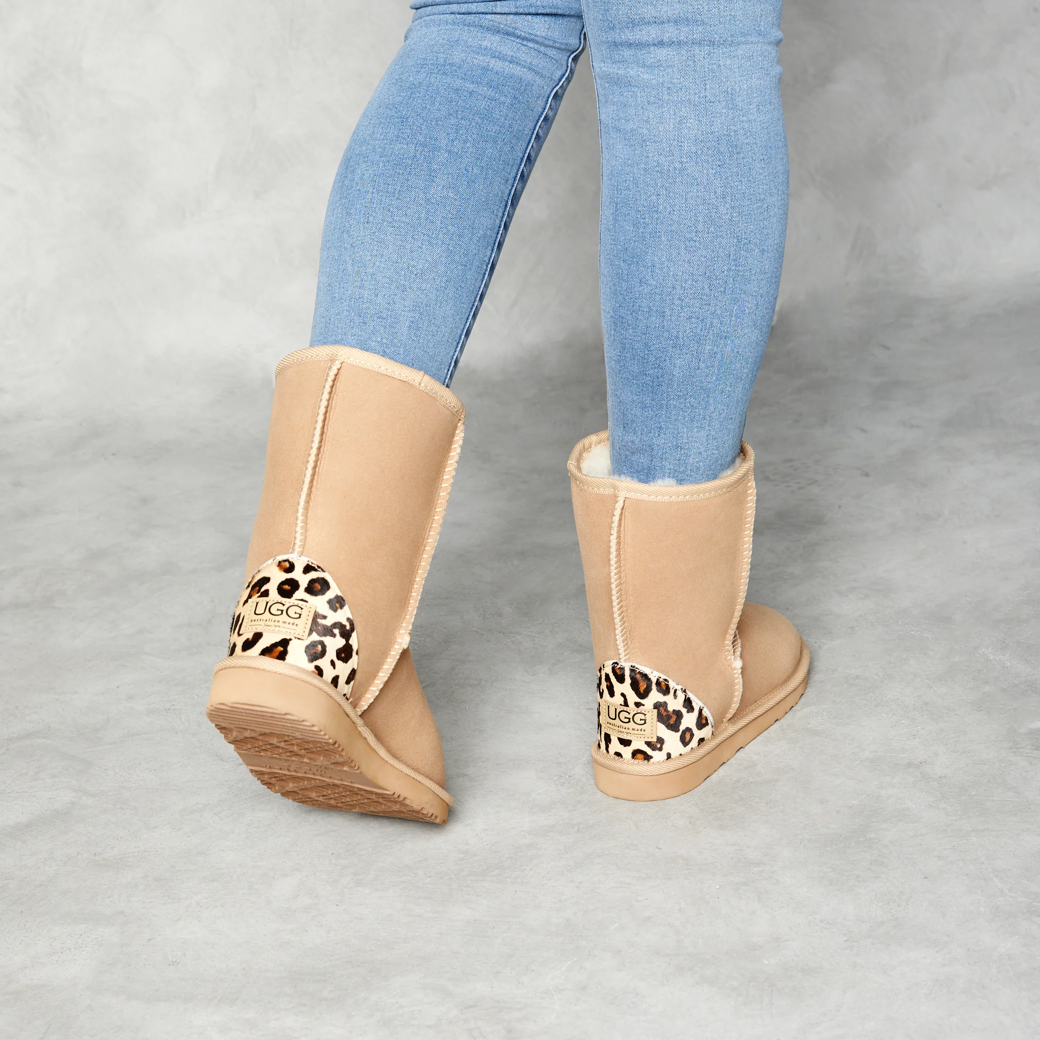 Women's Classic Mid Leopard - Image 6