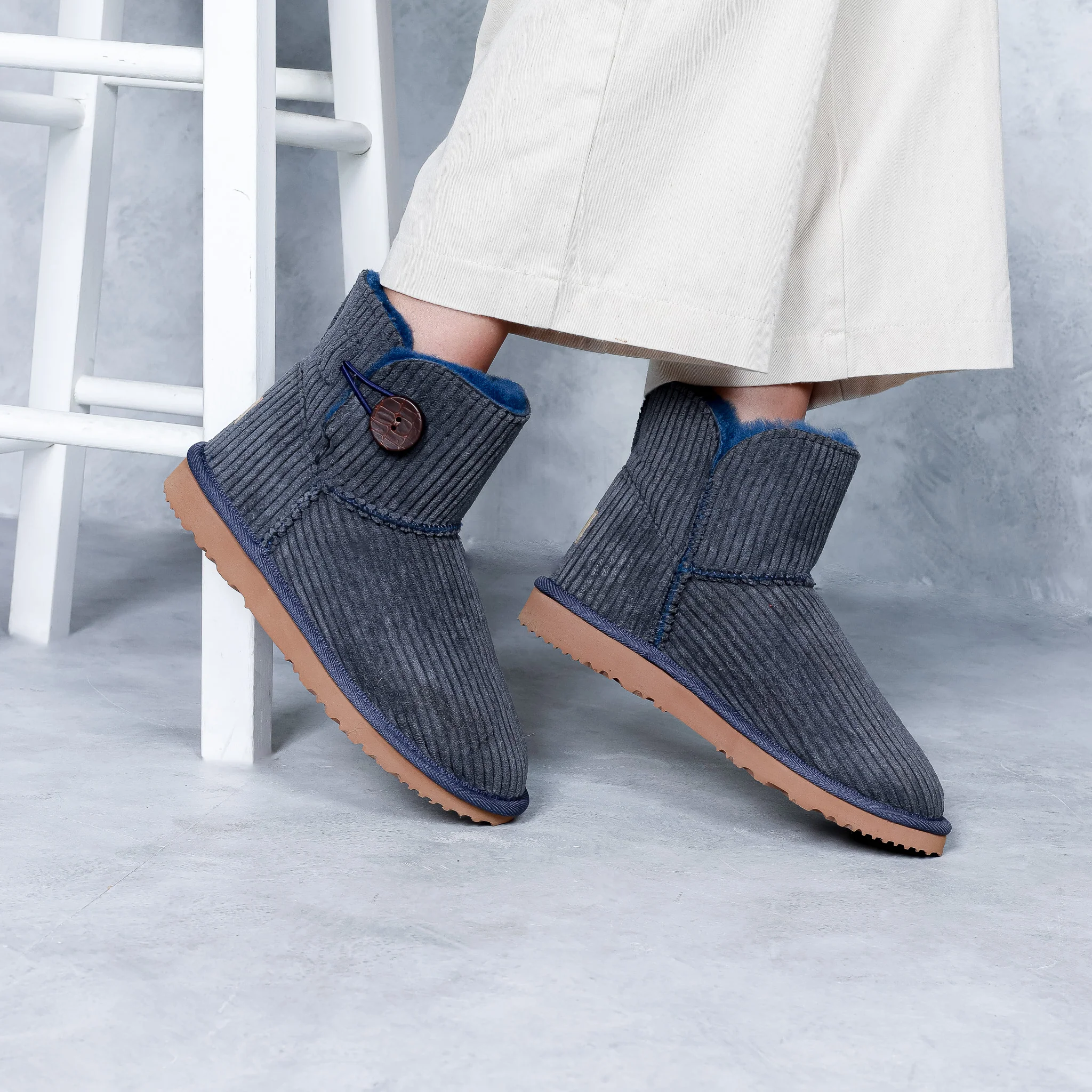 Women's Corduroy Burleigh Button Mini - Image 19