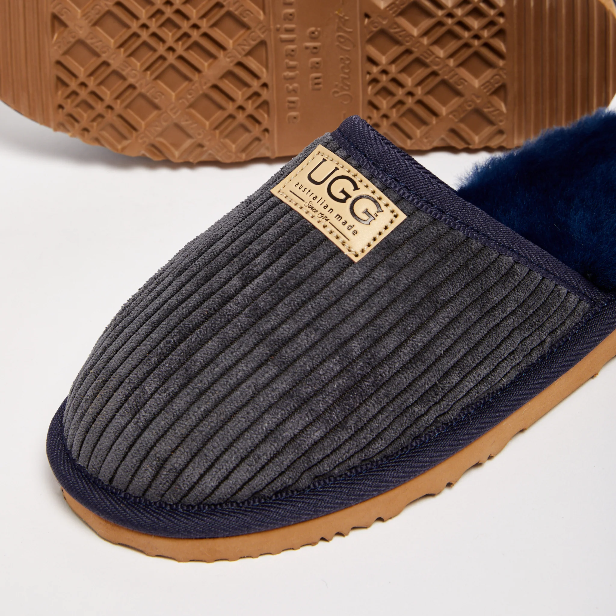 Men's Corduroy Classic Slippers - Image 4