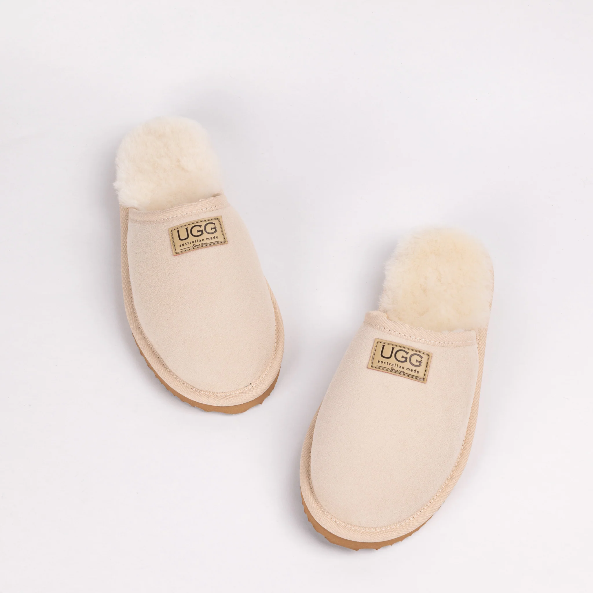 Men's Limited Edition Heritage Classic Slipper - Image 11