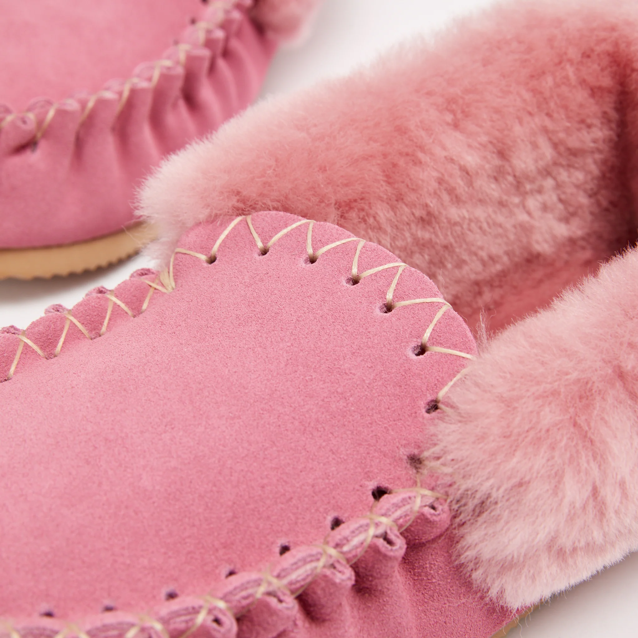 Women's Australian Moccasin - Image 21