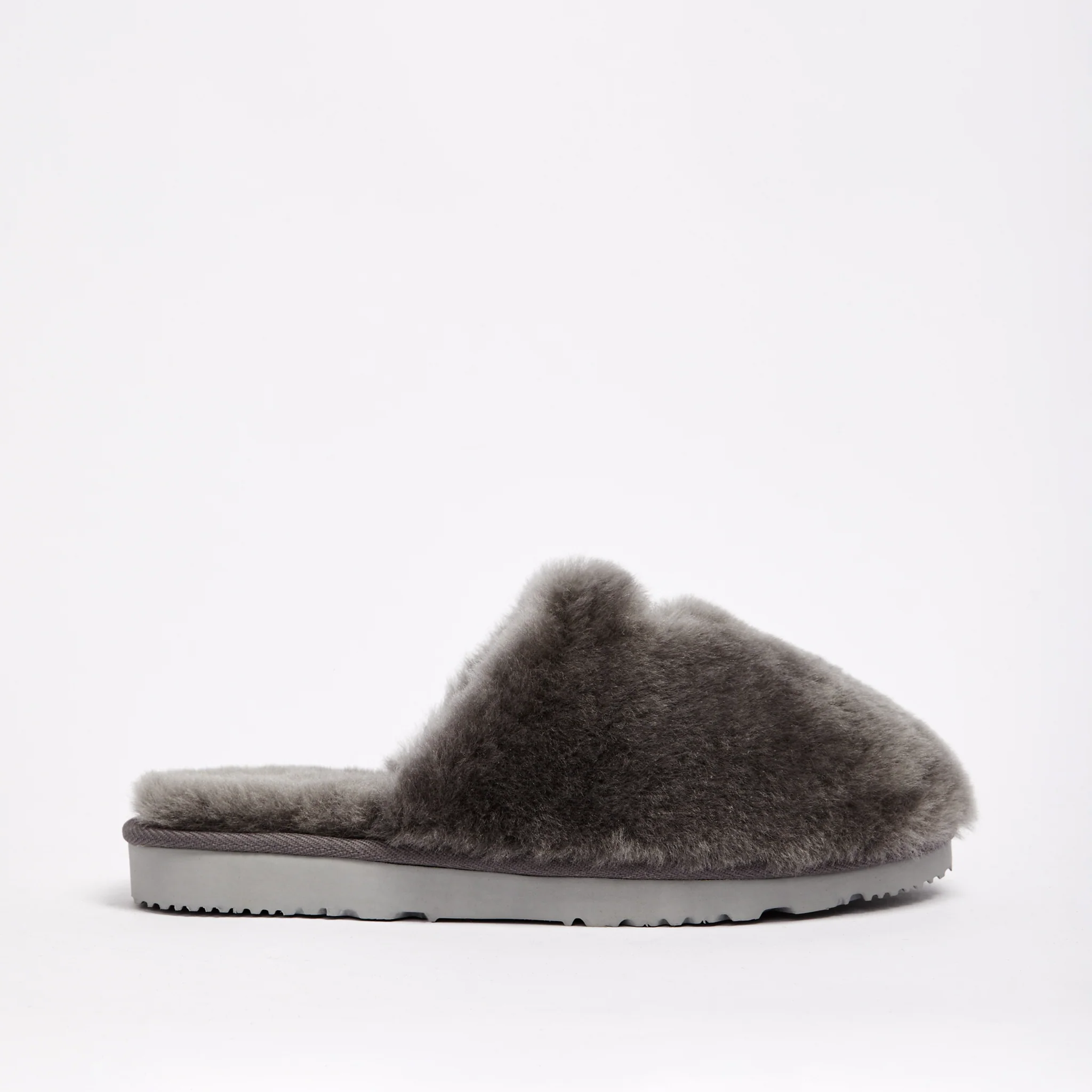 Women's Classic Fluffy Slipper - Image 8