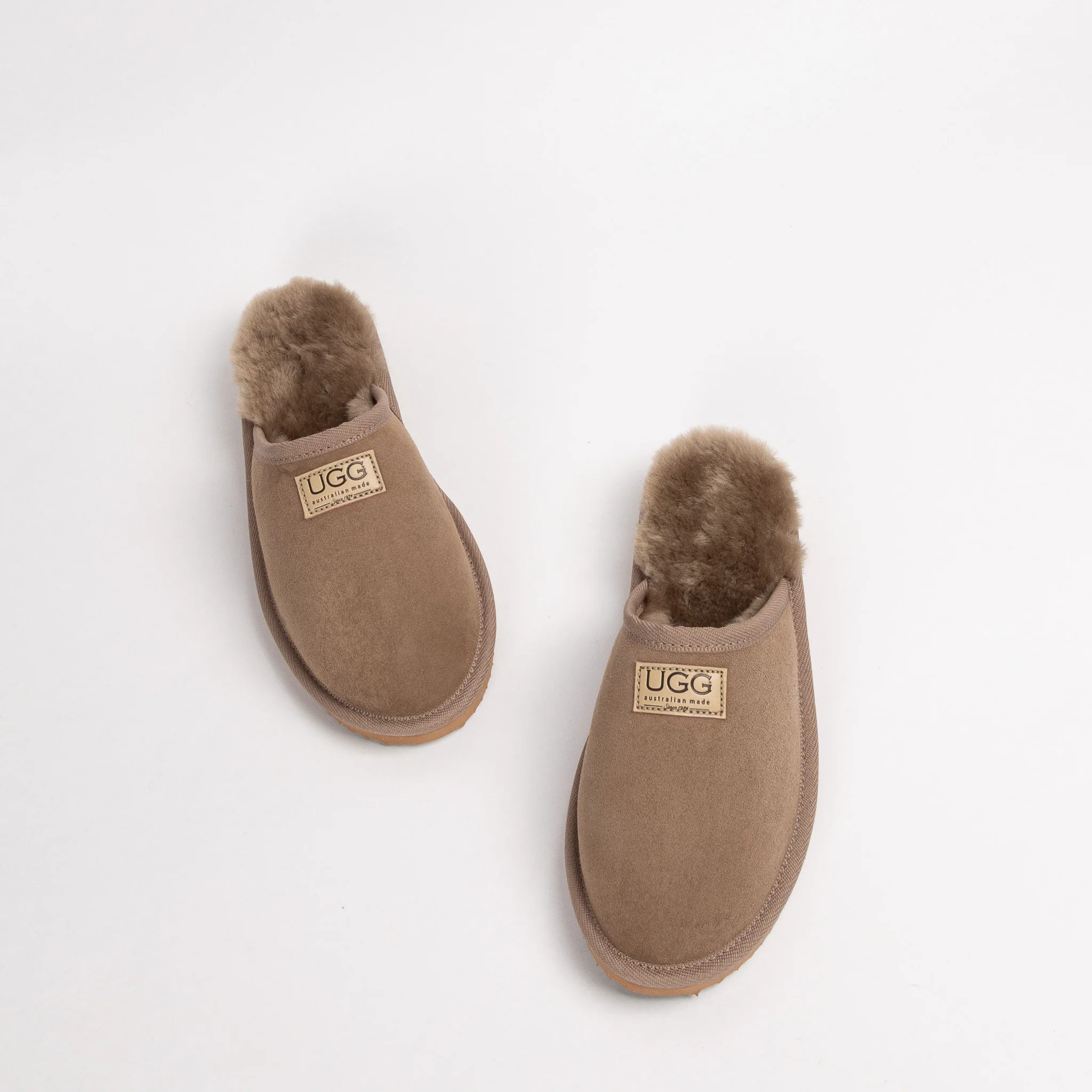 Women's Limited Edition Heritage Classic Slipper Natural - Image 11